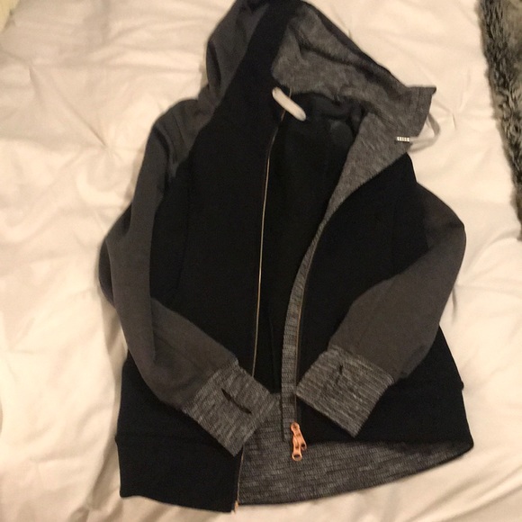 lululemon athletica Jackets & Blazers - LULULEMON JACKET